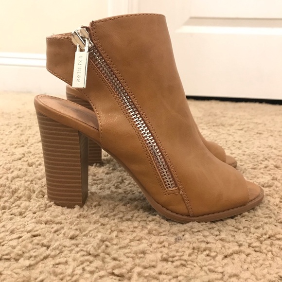 Express Shoes - Express camel wedge heels